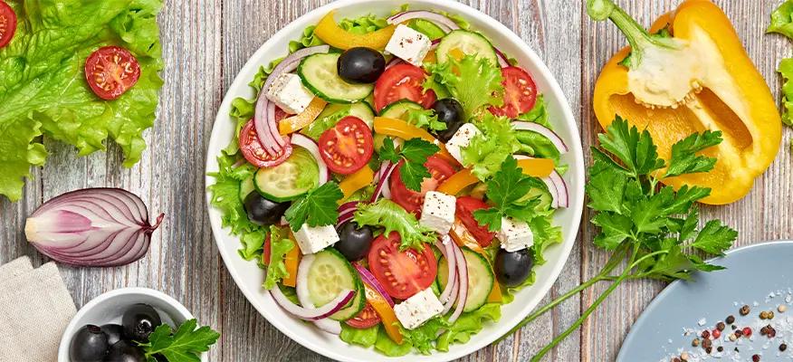 Healthy salads for period cramps