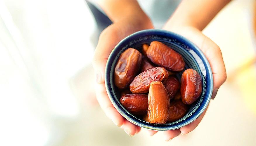 Can dates help your labor?