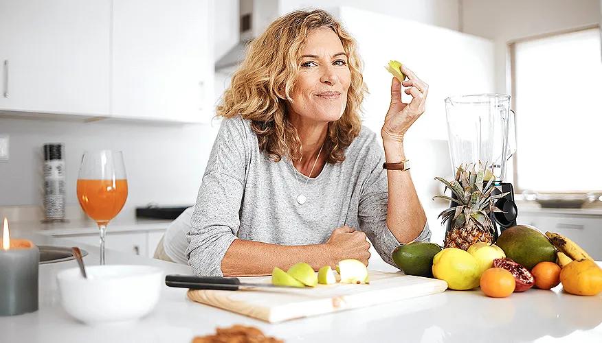 Lifestyle changes to reduce hot flashes