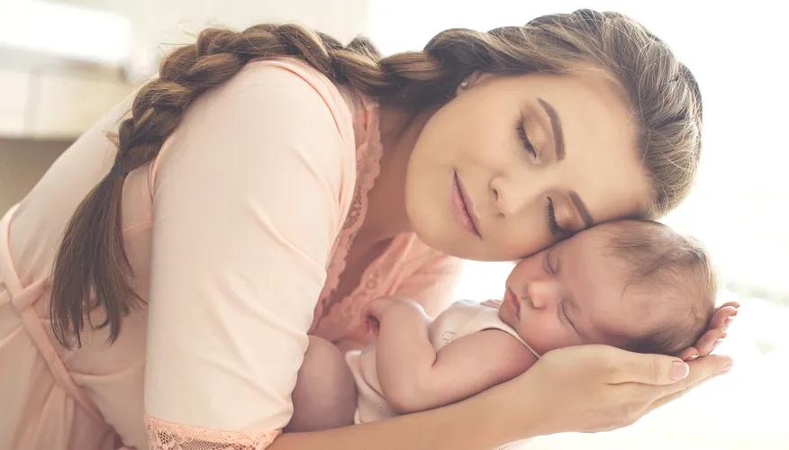 How To Bond With Your Baby During The Fourth Trimester?