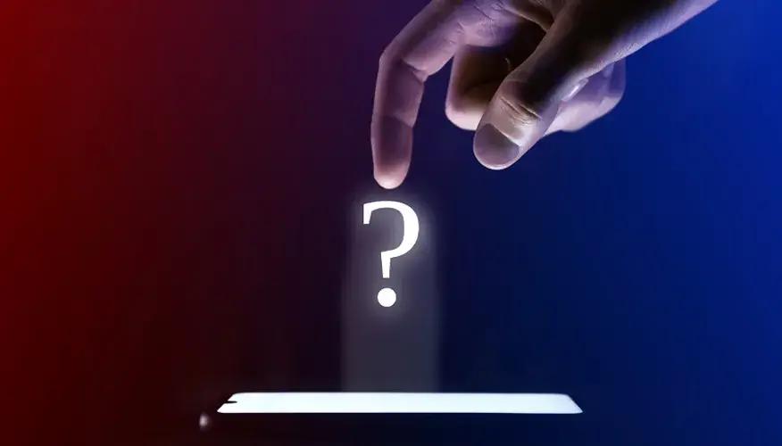 What are the different sources of blue light?