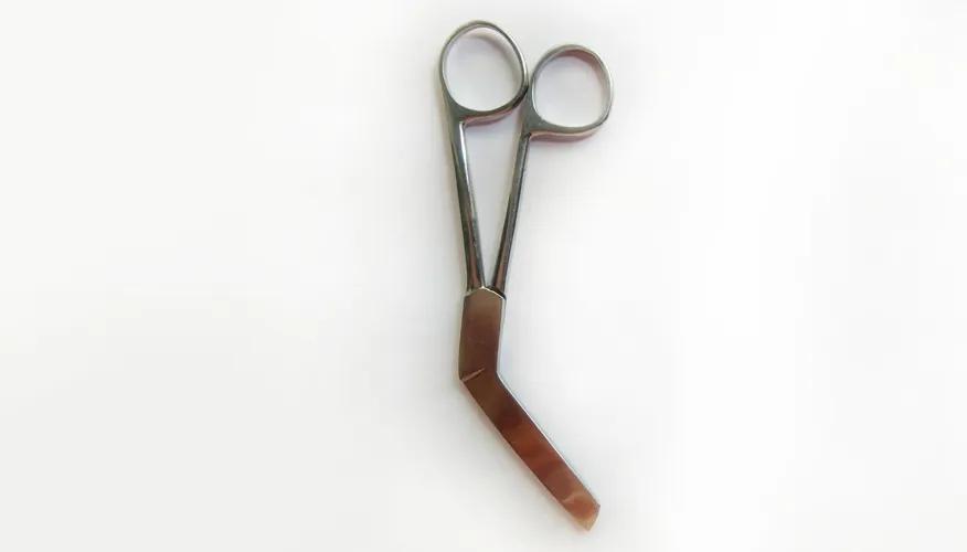 How Is An Episiotomy Performed?