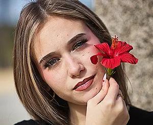 Top Skin Benefits of Hibiscus: Uses and Tips