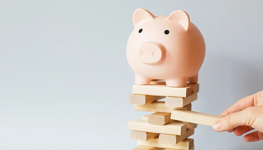 causes of financial stress