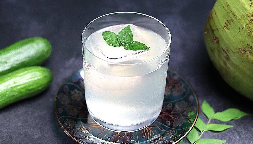 How to incorporate coconut water into your diet