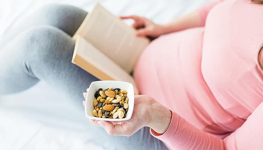Why snacking is important during pregnancy
