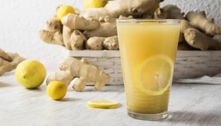 Lemon and ginger juice