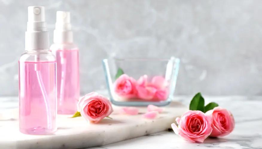 How should rose water be used on oily skin?